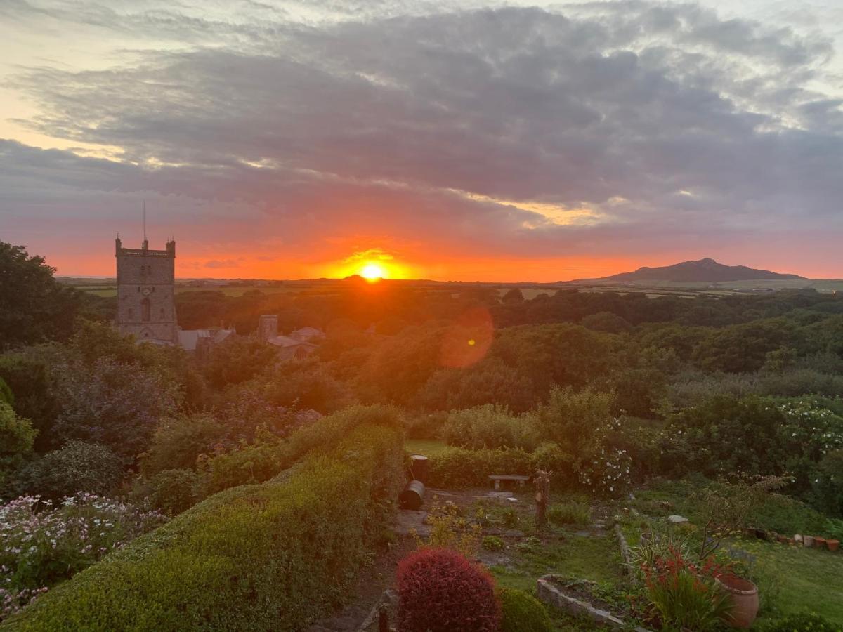 St Davids Gin & Kitchen - The Cathedral Villas المظهر الخارجي الصورة